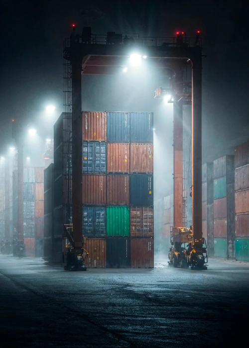 تامين الشحنات